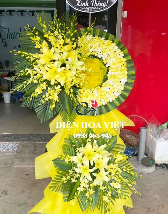 Kệ hoa chia buồn - Tạm biệt thế giới